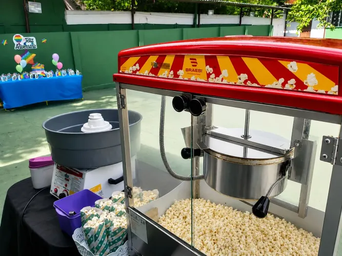 Estação pipoca salgada e algodão doce