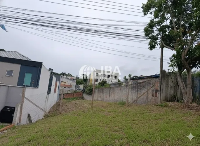 Excelente oportunidade no Bairro Tingui!