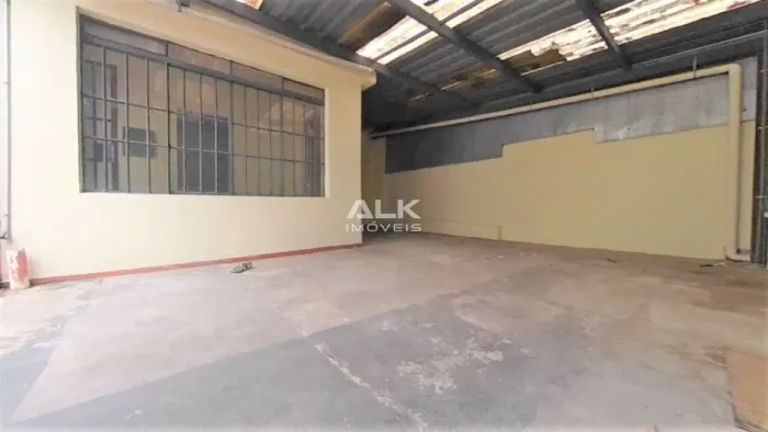 CASA COMERCIAL NO CAMPO BELO