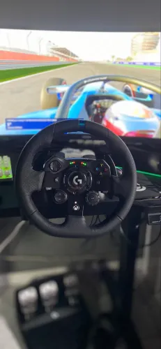 Volante Logitech G923 PC / XBOX + Câmbio