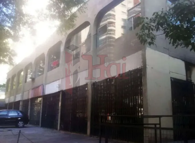 Locação lojas, mall em esquina ,Moema, excelente localização