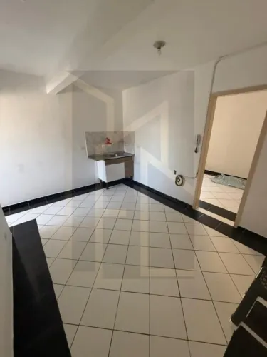 Apartamento para Locação em Itaquaquecetuba, Jardim Caiubi, 1 dormitório, 1 banheiro