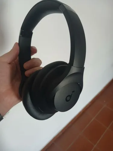 Soundcore Anker q20i perfeito, foi usado uma vez para testar
