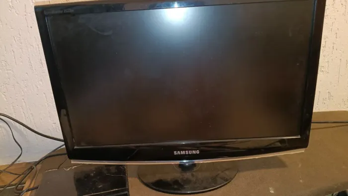Tv monitor 20 pol em ótimo estado func perf