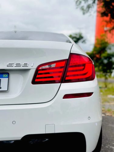 Imagem de BMW 528IA M Sport 2.0 Turbo 16V 245cv 4P 2014
