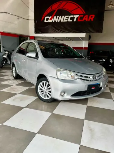 Toyota Etios XLS Sedan 1.5 Flex 16V 4P Mec. 2015