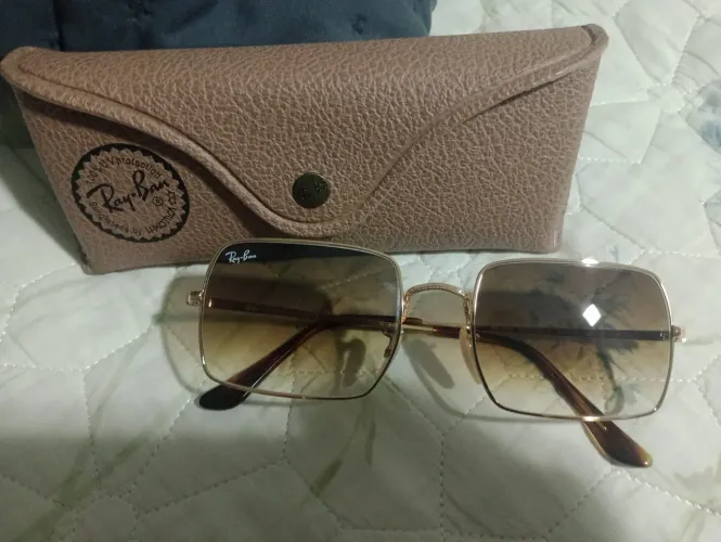 Óculos escuro modelo ray-ban