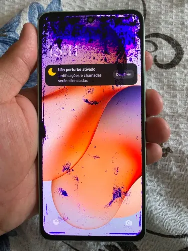 Redimi note 13 pra consertar a tela q tem umas manchas, no bahiano Cell  a tela é 150 