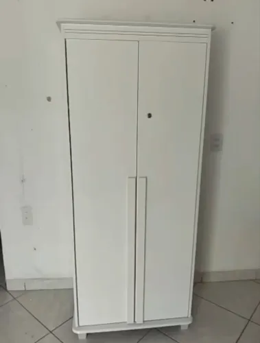 Armário multiuso