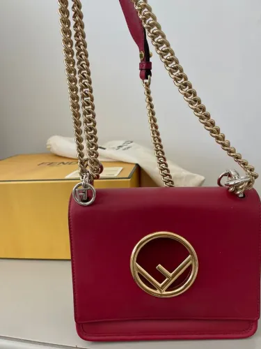Bolsa Fendi