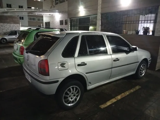 Volkswagen Gol Geração III Highway 1.0 MI 16V Gasolina Mec. 4P 2002