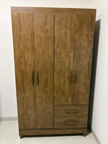 Guarda roupa 4 portas