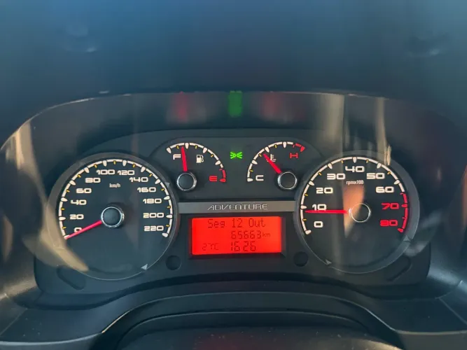 Fiat Strada Adventure1.8/ 1.8 Locker Flex CD 2020