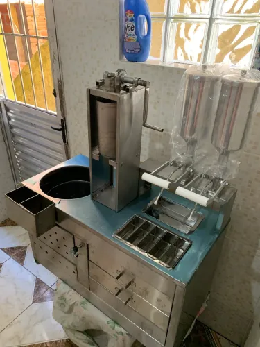 Maquinário de churros