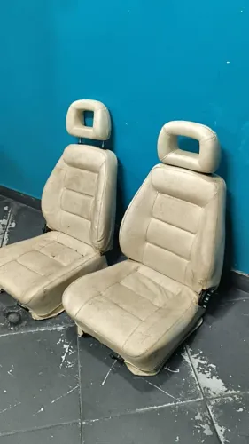 12x de R$89 Bancos Tipo Recaro Fusca Gol Uno Chevette Puma Voyage Pasat Dianteiro Traseiro