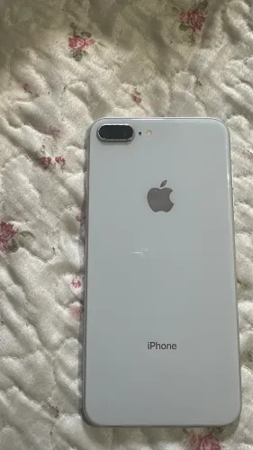 Vendo iPhone 8 Plus ótimo estado