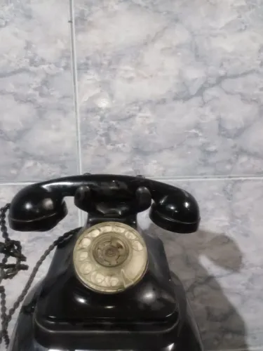Telefone antigo 