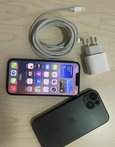 iPhone 13 128GB Preto - Nunca Aberto + Acessórios