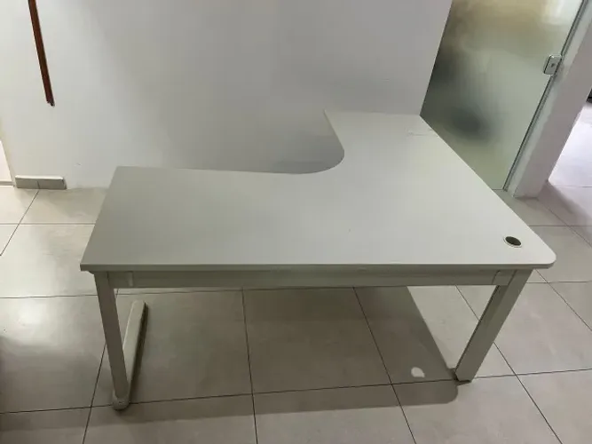 Mesa de escritório em L - 2 unidades
