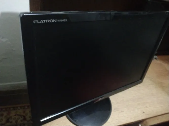 Monitor LG 19 Polegadas