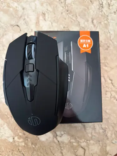 Mouse gamer sem fio ergonômico recarregável Bluetooth 2.4G