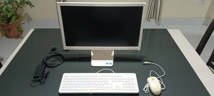 Computador LG All in One 19"