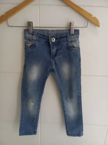 Calça jeans infantil