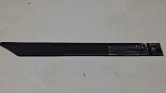 Friso Lateral Tras Esq Toyota Corolla 2015 A 2019 C Detalhe Preto