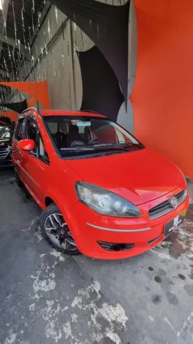 Fiat Idea Sporting 1.8 Flex 16V 5P 2011