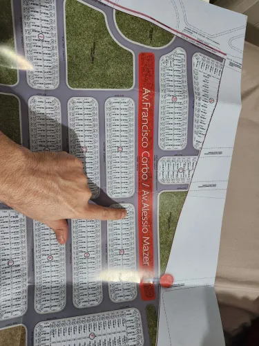Vendo Terreno em Avenida parcelas 812,00