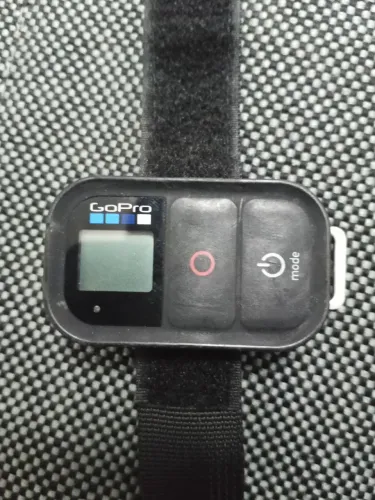 Controle remoto GoPro<br>+1<br>O item é um Controle Remoto GoPro Smart Remote