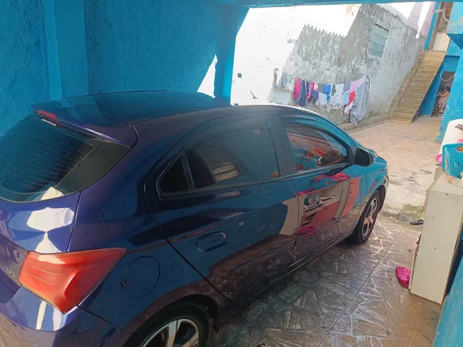 Chevrolet Onix Hatch LTZ 1.4 8V Flex Mec. 4P 2018