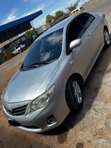 Toyota Corolla GLI 1.8 Flex 16V Aut. 2013