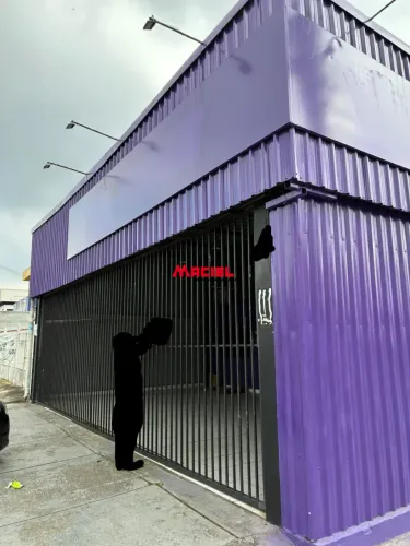 OPORTUNIDADE IMPERDÍVEL! PONTO COMERCIAL NO CORAÇÃO DA CIDADE