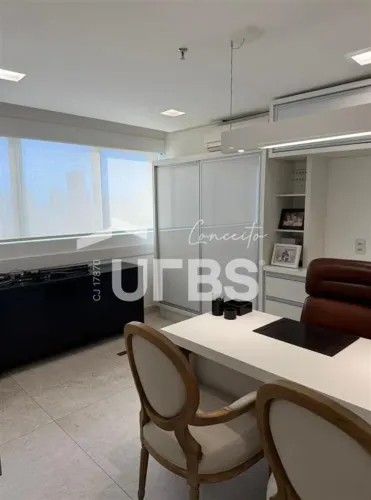 Sala comercial mobiliada na Avenida 136, Setor Sul, no Edifício New York Square