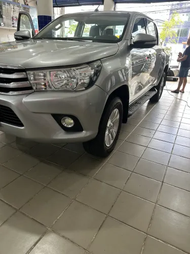 Toyota Hilux CD SRV 4X4 2.8 TDI Diesel Aut. 2016