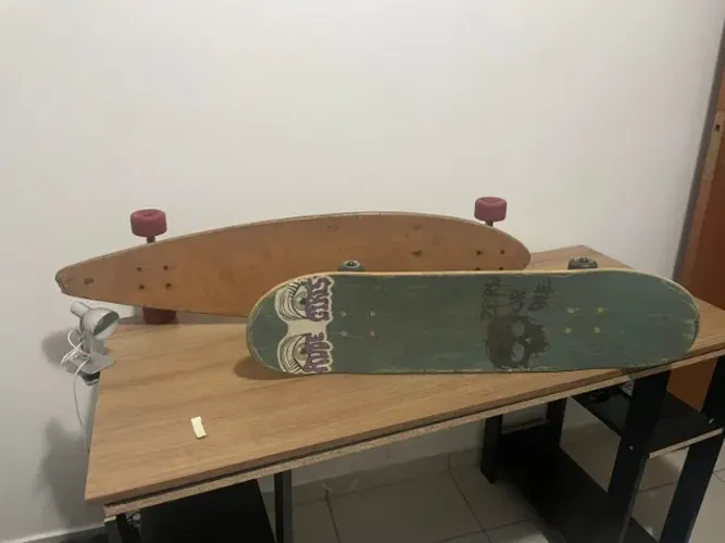 Skate de Maple - Comprado no Canadá + Longboard de Brinde