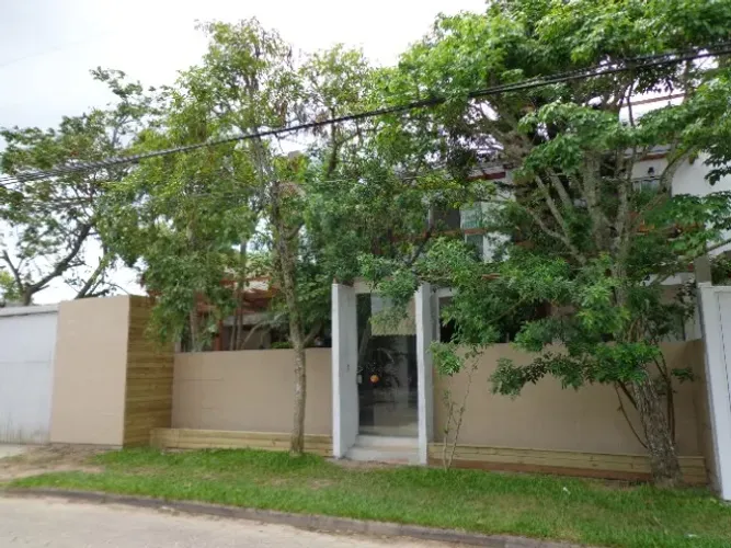Cobertura com 03 suítes e amplo terraço privativo