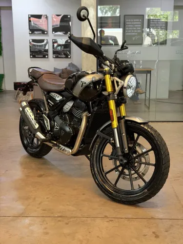 Triumph Scrambler 400x 2025