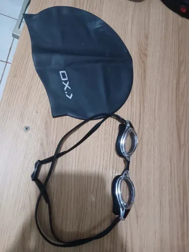 Kit Natação (touca + óculos)
