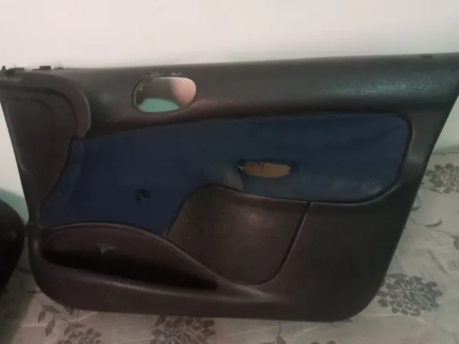Forro de porta peugeot 206 
