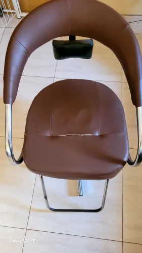 Cadeira de Cabeleireiro Profissional - Hidráulico 100% - Pronta para Uso