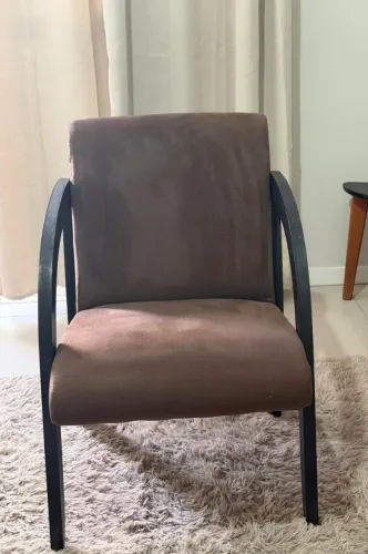 Vendo poltrona marron 