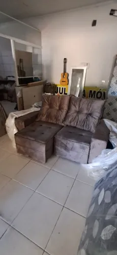 Sofa retrátil novinho pequeno ...