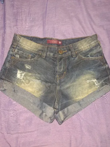 Short Jeans