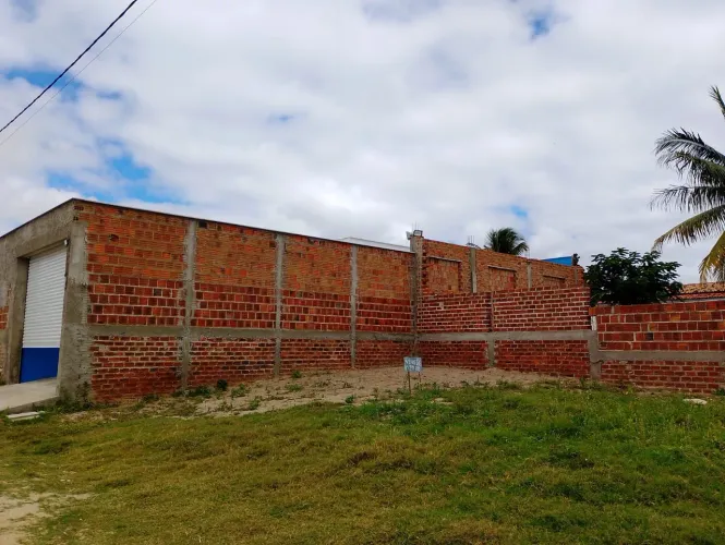 Vendo terreno de esquina pra Comércio Capoeiras