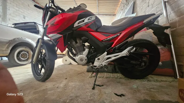 moto Twitter 2019