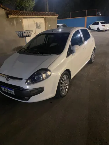 Fiat Punto ELX 1.4 Fire Flex 8V 5P 2008