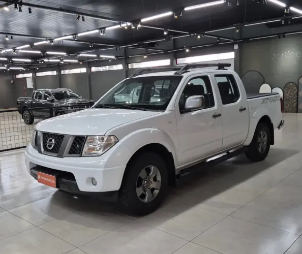 Nissan Frontier Attac.cd 4X4 2.3 Bi-TB Die. AUT 2013