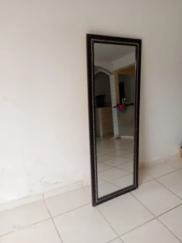 Espelho de corpo inteiro